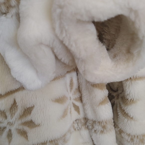 Vintage New York Classics Ivory & Tan Snowflake Faux Fur Coat XL - Picture 7 of 16